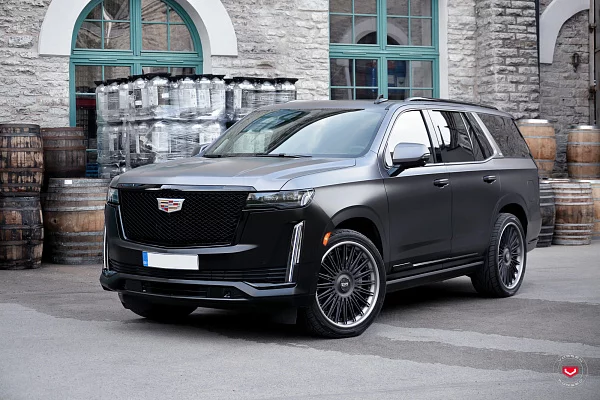 Фото дисков Vossen S17-14 (3-Piece) Сатиновый темный лак на Cadillac Escalade V