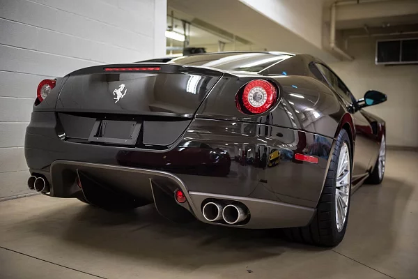 Фото дисков HRE S209 Глянцевый лак на Ferrari 599