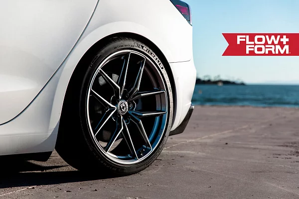 Фото дисков HRE FF21 Глянцевый темный лак на Tesla Model 3