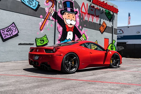 Фото дисков HRE S207 Черный сатин на Ferrari 458