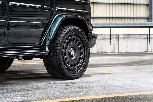 Фото дисков HRE 037 GTM Черный сатин на Mercedes-Benz G-Class III