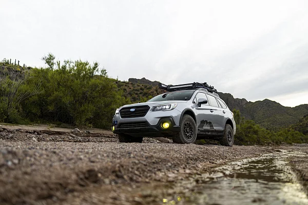 Фото дисков Black Rhino FUJI Черный сатин на Subaru Outback BT