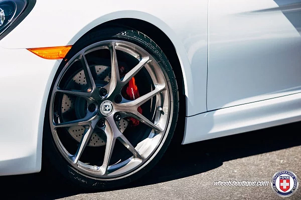 Фото дисков HRE P101 Глянцевый тонированный лак на Porsche Cayman II