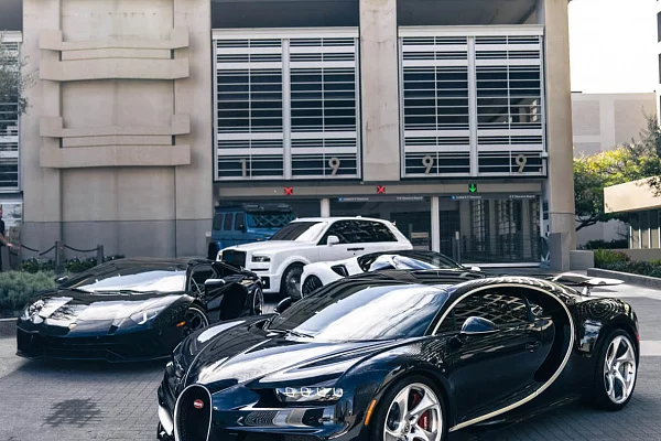 Фото дисков HRE 522M Глянцевый лак на Bugatti Chiron
