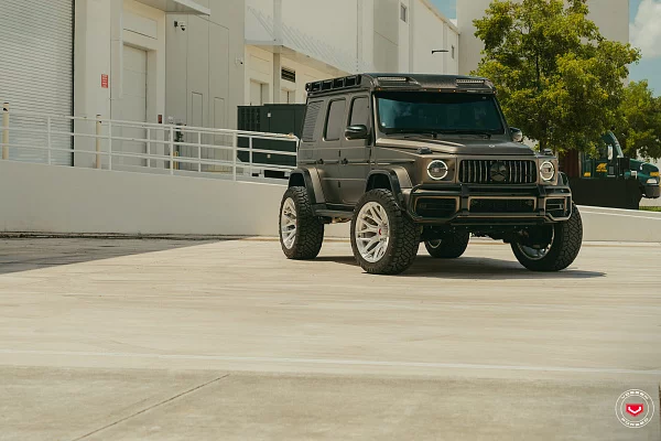Фото дисков Vossen VFX-04 Глянцевый лак на Mercedes-Benz G-Class III