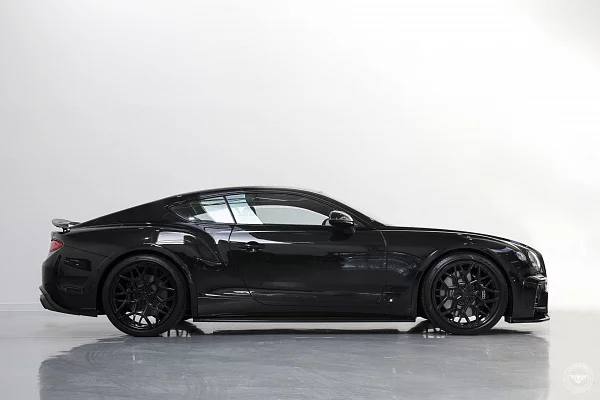 Фото дисков Vossen UV-1 Черный глянец на Bentley Continental GT III