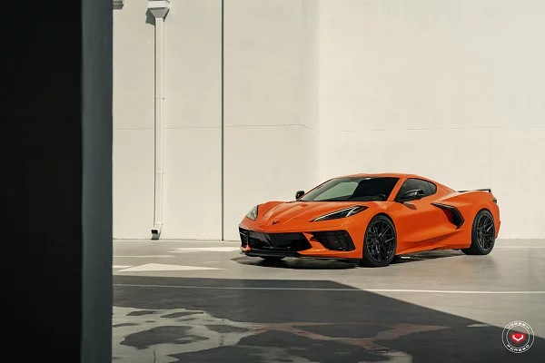 Фото дисков Vossen EVO-5 Черный сатин на Chevrolet Corvette C8