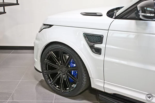 Фото дисков Vossen UV-2 Матовый графит на Range Rover Sport II