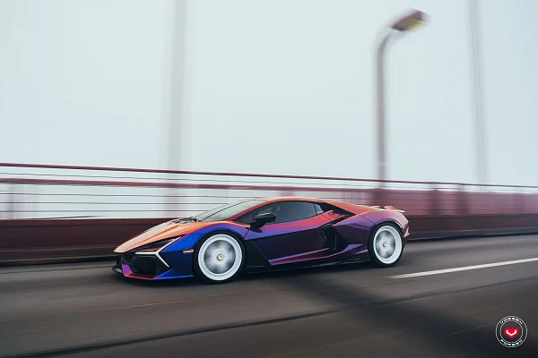 Фото дисков Vossen GEN-01 (3-Piece) Белый глянец на Lamborghini Revuelto