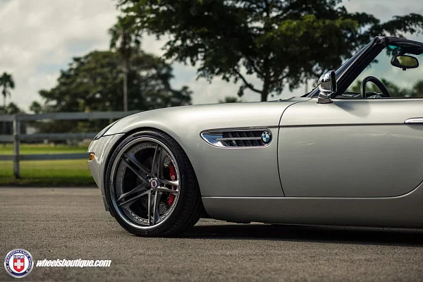Фото дисков HRE S207 Глянцевый темный лак на BMW Z8