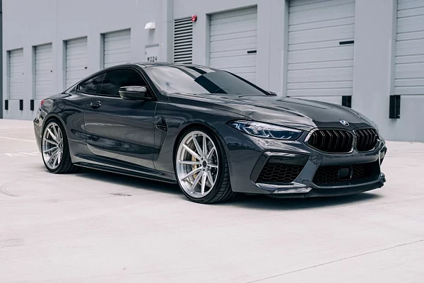Фото дисков Brixton Forged R11-R Глянцевый лак на BMW 8/M8
