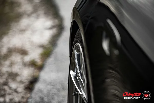 Фото дисков Vossen RS74 Глянцевый тонированный лак на Porsche Taycan I