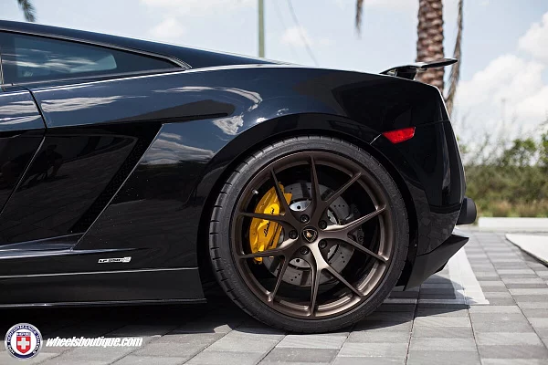Фото дисков HRE P101 Сатиновая бронза на Lamborghini Gallardo