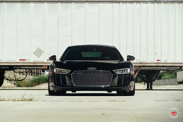 Фото дисков Vossen CG-205 Глянцевый тонированный лак на Audi R8 (4S)