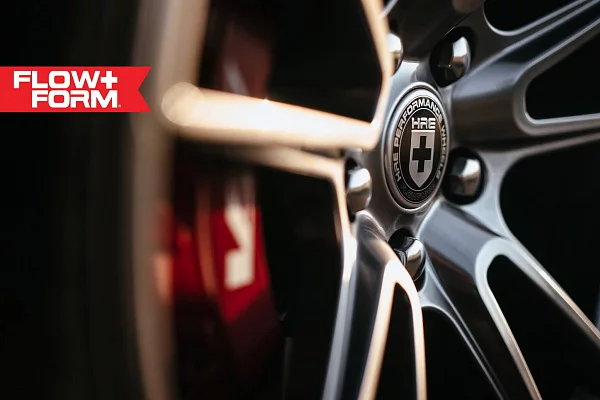 Фото дисков HRE FF04 Серебро на Cadillac CTS III