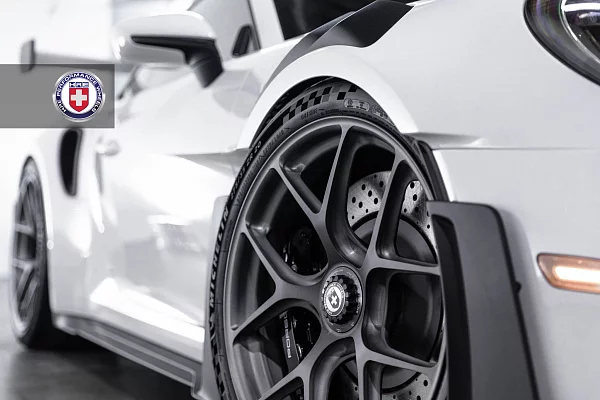 Фото дисков HRE R101 Lightweight Сатиновый темный лак на Porsche 911 VIII