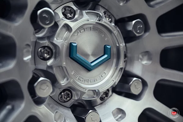 Фото дисков Vossen LCX-01 Глянцевый лак на Ram 1500 V