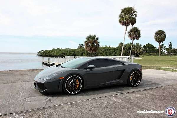 Фото дисков HRE S201 Черный глянец на Lamborghini Gallardo