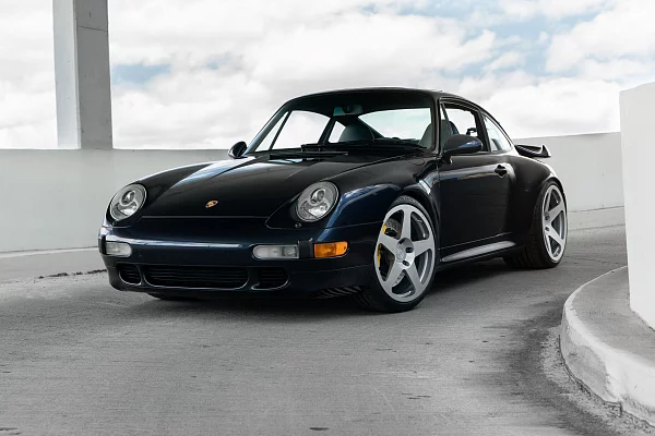 Фото дисков HRE 305M Сатиновый лак на Porsche 911 IV