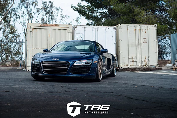 Фото дисков HRE C100 Глянцевое темное золото на Audi R8 (Typ 42)