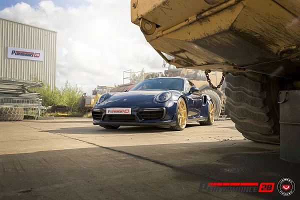Фото дисков Vossen RS74 Глянцевое золото на Porsche 911 VII