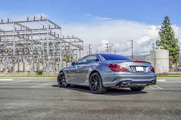 Фото дисков HRE FF01 Черный сатин на Mercedes-Benz SL (R231)