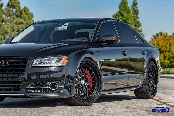 Фото дисков HRE 540C Черный сатин на Audi A/S 8 (D4)