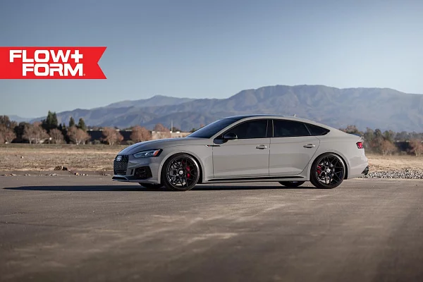 Фото дисков HRE FF01 Черный глянец на Audi A/S/RS 5 (F5)