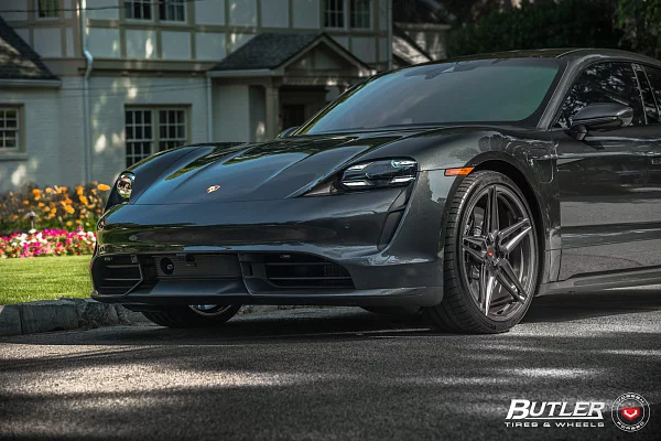 Фото дисков Vossen EVO-1 Глянцевый темный лак на Porsche Taycan I