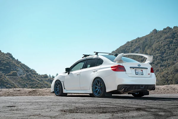Фото дисков Motegi Racing MR154 BATTLE Синий глянец на Subaru WRX VA