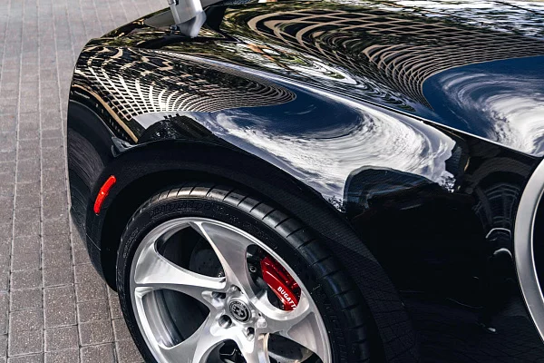 Фото дисков HRE 522M Глянцевый лак на Bugatti Chiron