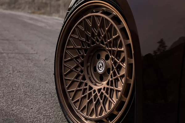Фото дисков HRE 501 GTM Сатиновая бронза на Audi A/RS 6 (C8)