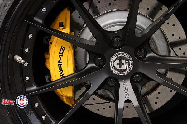 Фото дисков HRE S104 Черный сатин на Mercedes-Benz SLS AMG