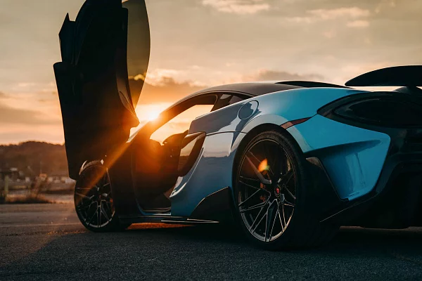 Фото дисков Vossen EVO-5 Черный глянец на McLaren 600