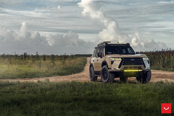 Фото дисков Vossen HFX-1 (6-Lug) Черный глянец на Lexus GX III