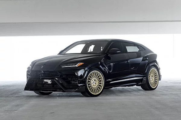 Фото дисков HRE 501M Сатиновая шампань на Lamborghini Urus