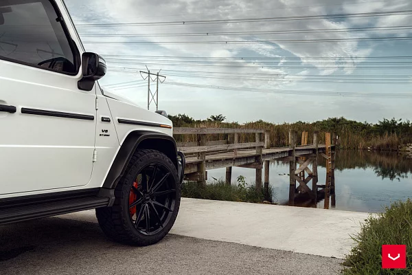 Фото дисков Vossen HFX-2 (5-Lug) Черный глянец на Mercedes-Benz G-Class III
