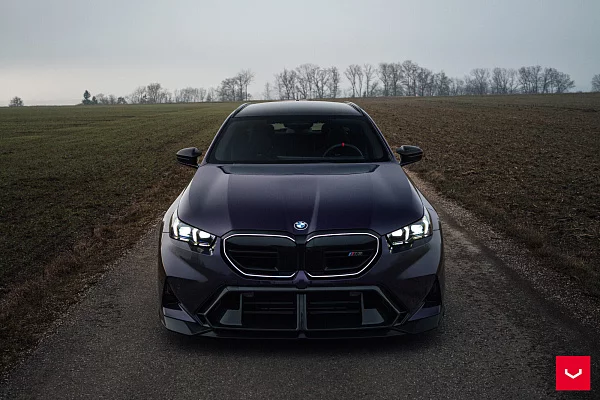 Фото дисков Vossen HF-9 Сатиновая темная бронза на BMW 5/M5 (G60/G90)