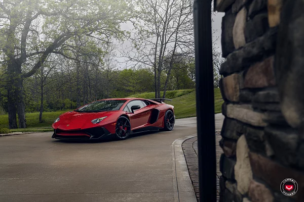 Фото дисков Vossen S21-01 Черный глянец на Lamborghini Aventador