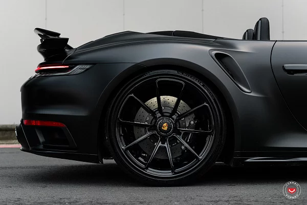 Фото дисков Vossen RS92 Черный глянец на Porsche 911 VIII