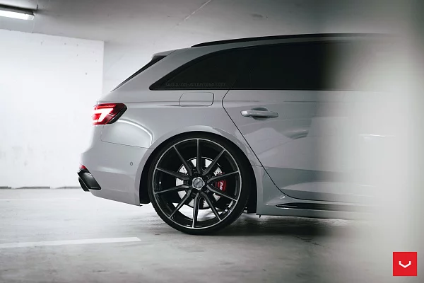 Audi RS4