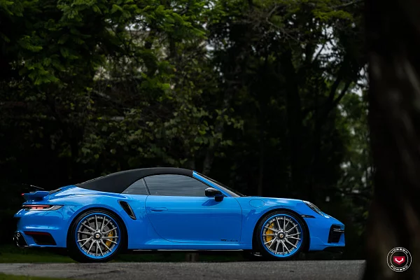 Porsche 992