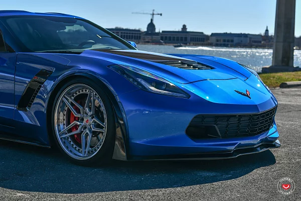 Фото дисков Vossen M-X1 (3-Piece) Глянцевый лак на Chevrolet Corvette C7