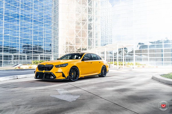 Фото дисков Vossen VPS-2 Черный глянец на BMW 5/M5 (G60/G90)