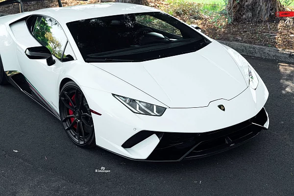 Lamborghini Huracan Performante