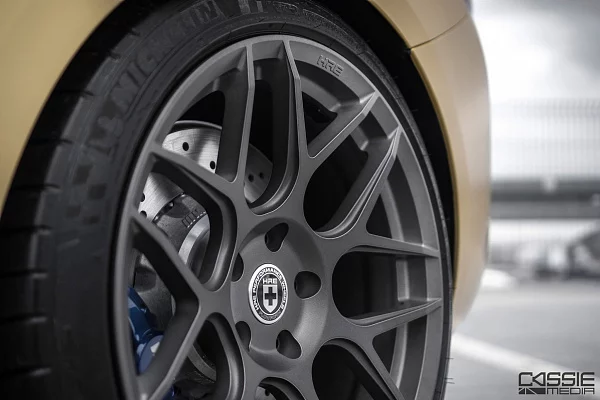 Фото дисков HRE FF01 Сатиновый графит на BMW 2/M2 (F22/F87)