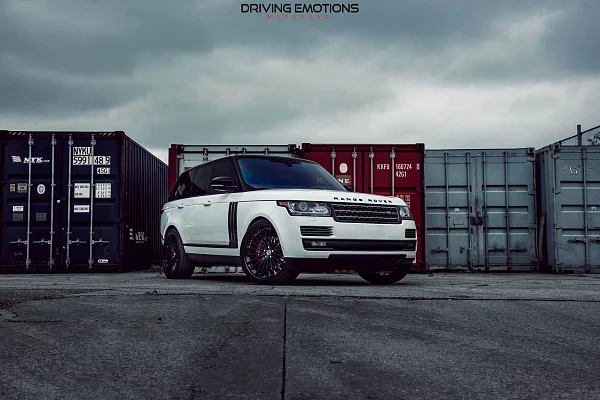 Фото дисков HRE S209 Черный сатин на Range Rover IV