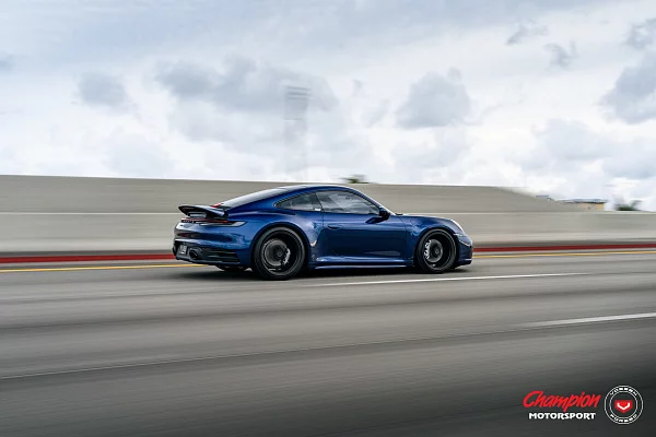 Фото дисков Vossen RS92 Черный сатин на Porsche 911 VIII