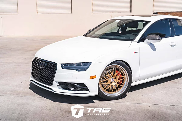 Фото дисков HRE 540C Глянцевое золото на Audi A/RS 7 (4G)