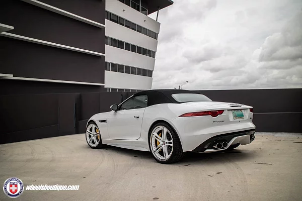 Фото дисков HRE S207 Белый глянец на Jaguar F-Type
